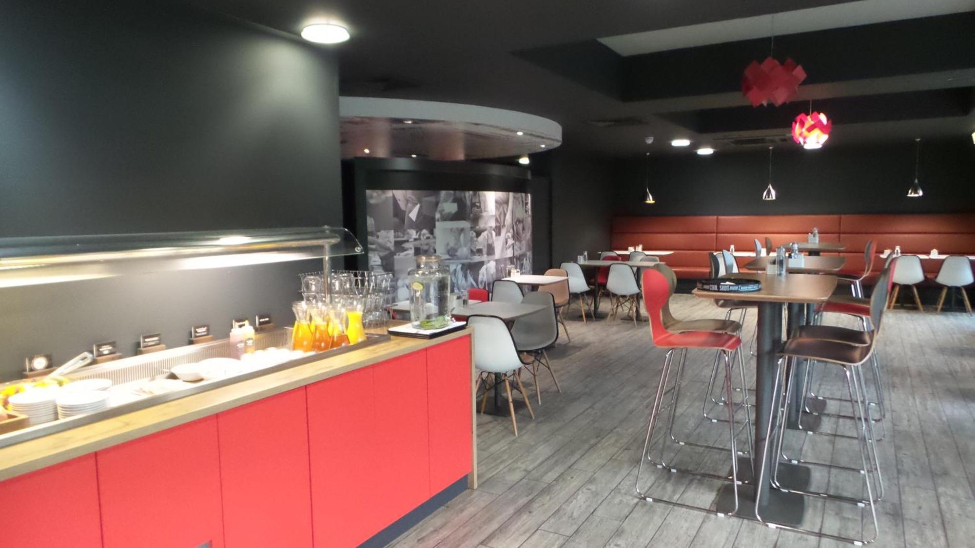 Ibis Swansea