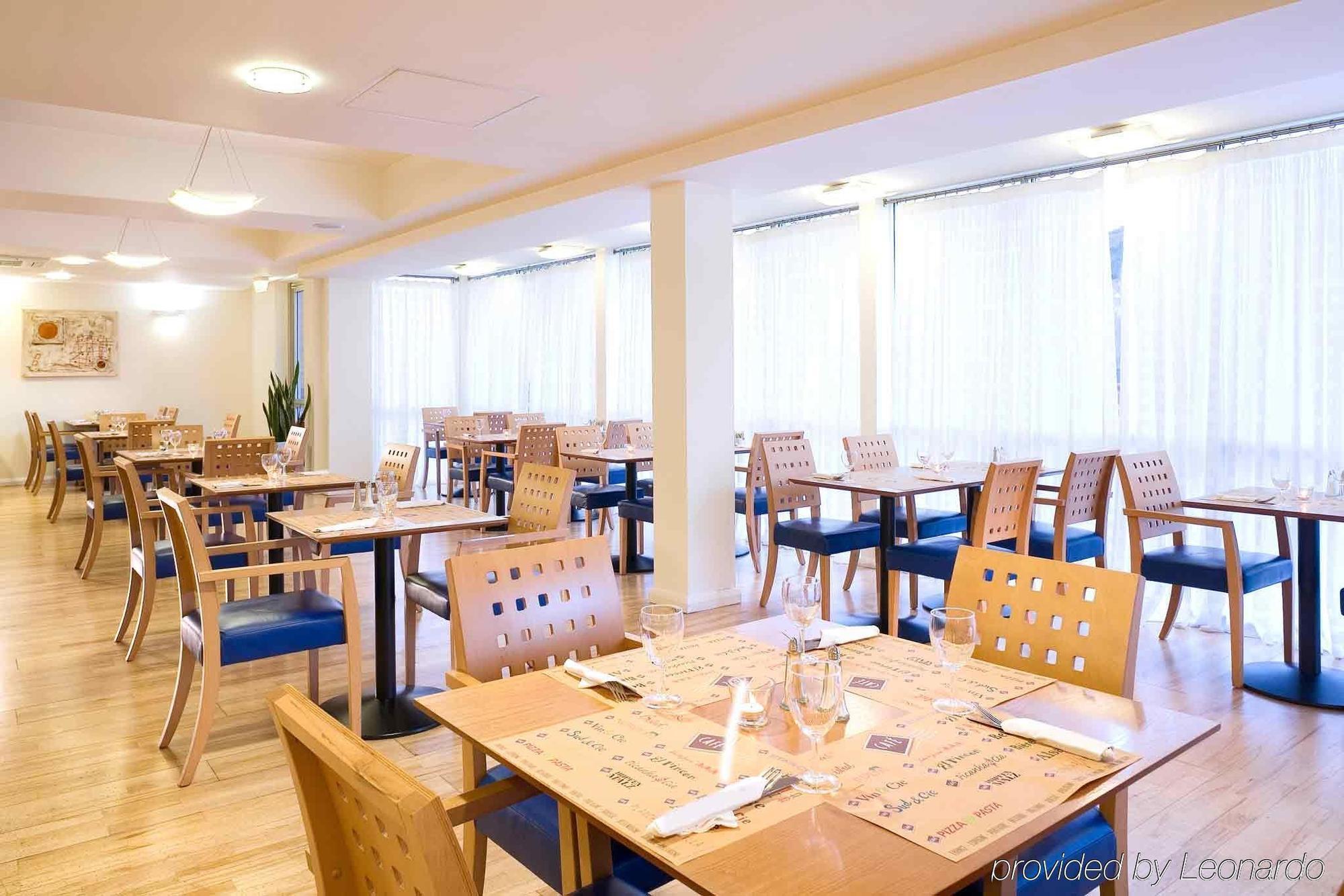 Hotel Ibis Swansea