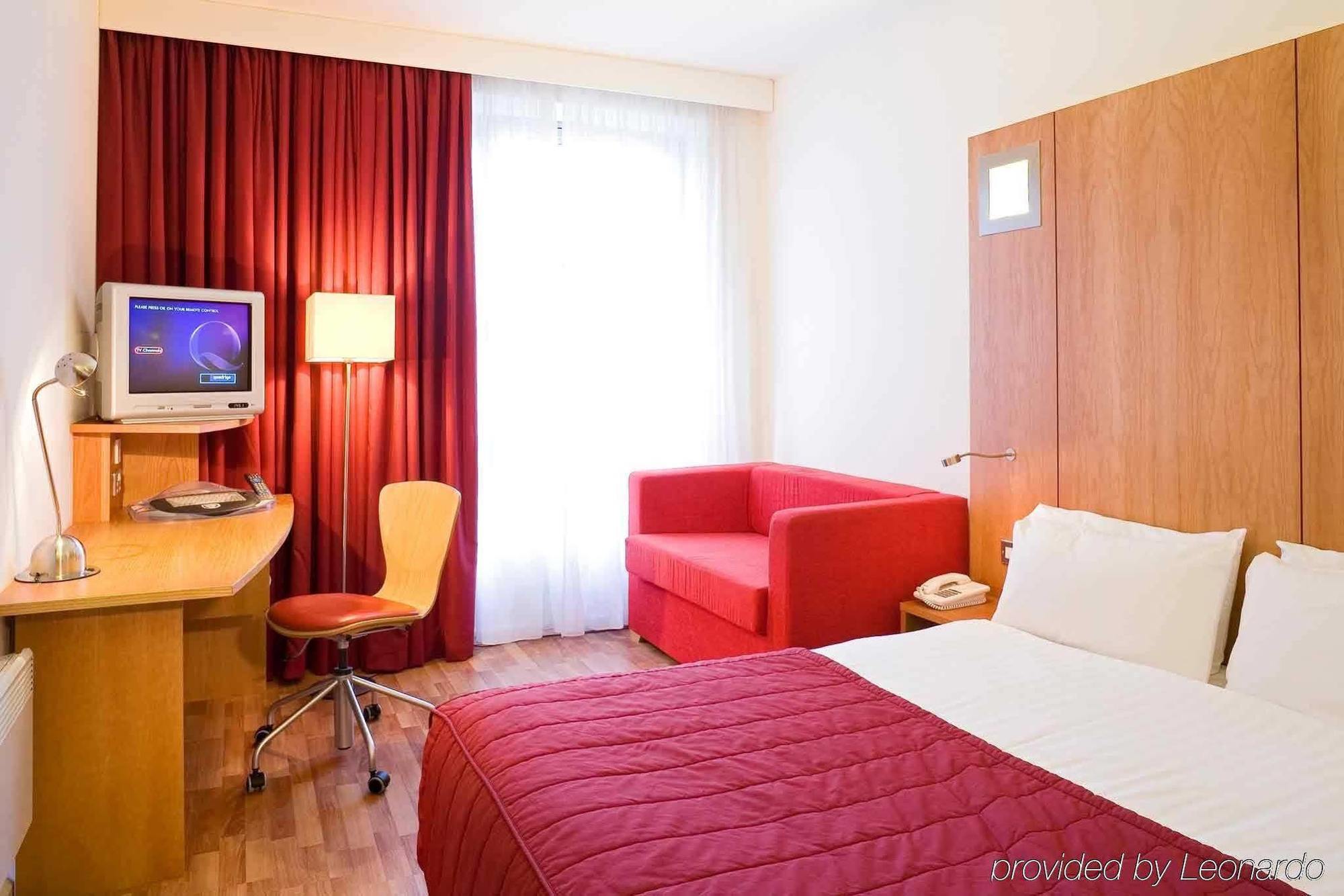 Ibis Hotel Swansea